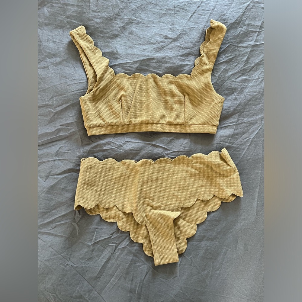 Marysia Scalloped Bikini